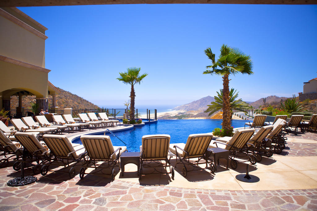 Pueblo Bonito Montecristo Luxury - Cabo San Lucas